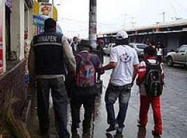 Ecuador rescata a más de 8 000 mendigos, la mayoría niños y niñas, de las calles del país 