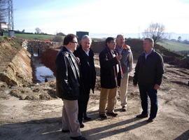 IU reclama soluciones para las obras de saneamiento del Naranco y su 'brutal' impacto