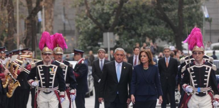 Llave de Oro de Madrid al presidente de Guatemala