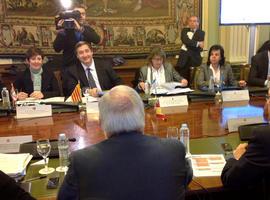 Asturias detecta una merma del 11% en la PAC y Cañete dice que "todo sigue igual"
