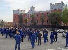 'Motín' de alcaldes contra el ERE de las fábricas de armas de Asturias