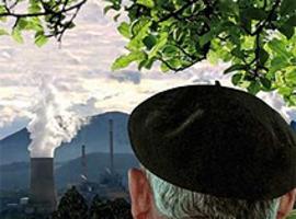  "José Antonio Quirós - Una mirada retrospectiva", en Navia