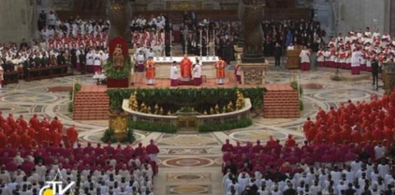 Extra omnes: comenzó el cónclave