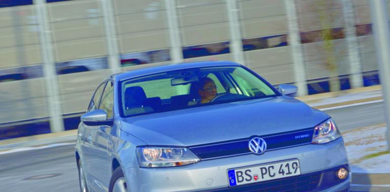 Volkswagen lanza el Jetta Hyrbid