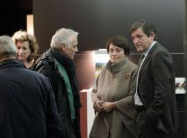 Asturias da su último adios al exministro Luis Martínez Noval