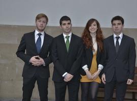 Habiles \polemistas\ representarán a Asturias en la fase nacional de la Liga de Debate Universitario