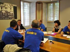  IU muestra su "absoluto apoyo" a los despedidos de las subcontratas de Hunosa