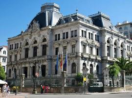 La Junta General del Principado se suma este martes a la celebración de la Selmana de les Lletres