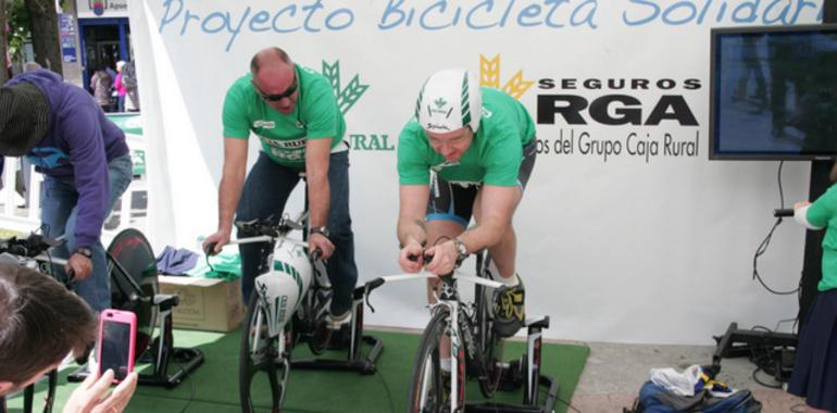 Consiguen 2.400 kilos de alimentos a puro pedal