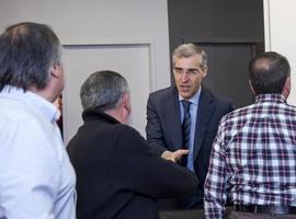 La Xunta seguirá trabajando "codo con codo" por la viabilidad de Santa Bárbara en A Coruña