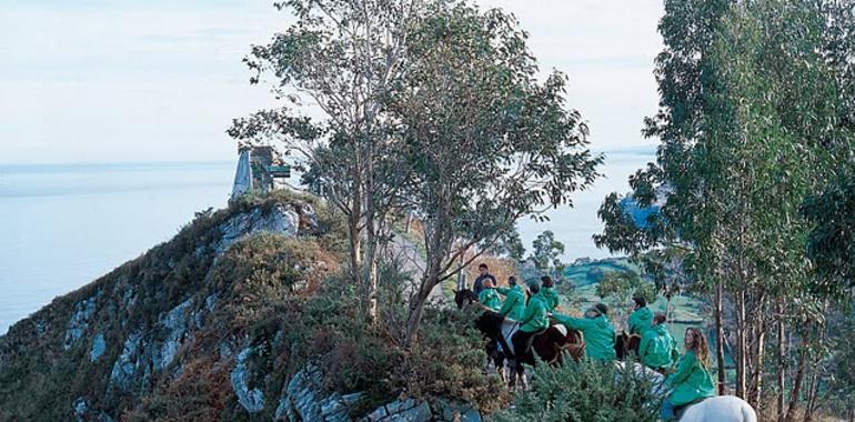 Medio Ambiente edita un catálogo con todas las sendas verdes de Asturias