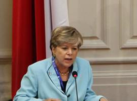 La reducción de la huella de carbono en el comercio exterior será examinada en la CEPAL