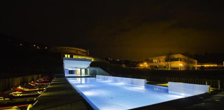 Termalismo nocturno en Las Caldas Villa Termal