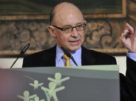 PSOE e IU rechazan el reparto asimétrico que prepara Montoro, contra Asturias y a favor de Mas