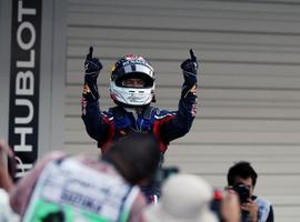 El ecuador del año sitúa a Vettel a la estela de Fangio y Schumi 