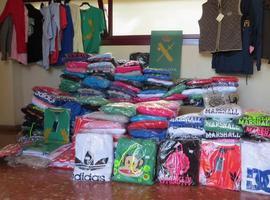 Dtenidos en Luarca dos presuntos falsificadores de Oviedo con ropa de lo más 'cool'