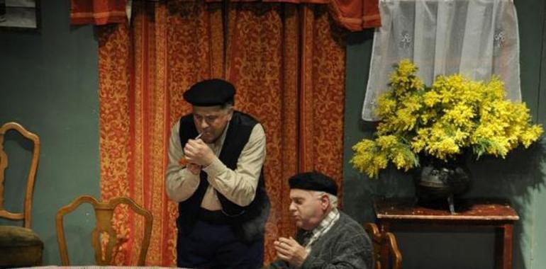 Teatro Rosario Trabanco presenta en La Pola "Conceyu familiar"