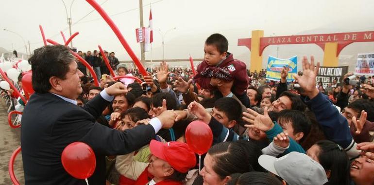 Alán García pide al pueblo peruano que respalde al presidente electo, Humala
