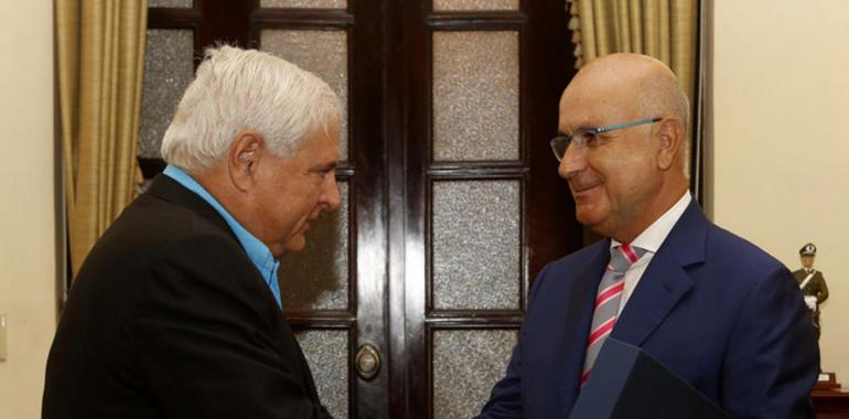 Durán i Lleida destaca la presencia de empresas españolas en Panamá