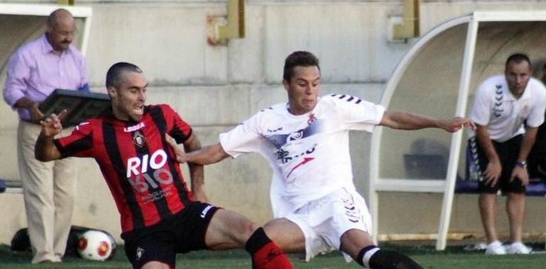 El Caudal sigue sin conocer la victoria