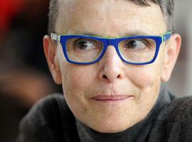 "La poesía es un modo de sobrevivir al horror del mundo"