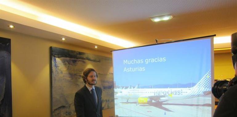 Vueling mantendrá los vuelos a París desde Asturias en el verano de 2014 