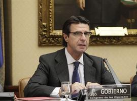Soria culpa a Zapatero de la nueva subida de la luz pero confía en la bondad de las eléctricas 