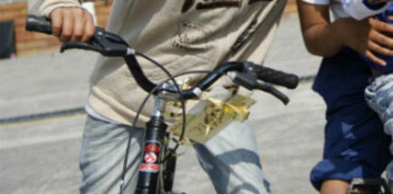 Bogotá Humana regala bicicletas a 600 niños para estimular una movilidad amable 