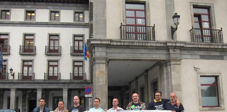Nochevieja de guardia en la planta de Tenneco: "De aquí no sale nada"