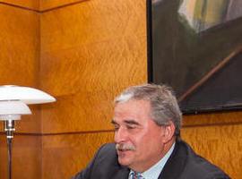 El alcalde de Mieres (IU) apoya a la concejala de la Mujer ante "el acoso y derribo" del PP