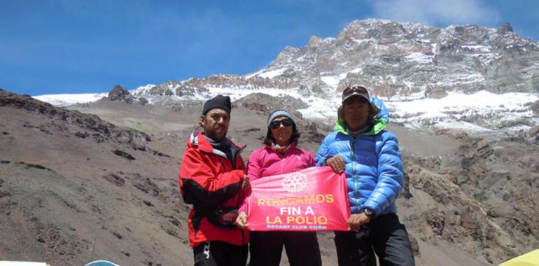 El fortísimo viento retrasa a la expedición asturiana en el Aconcagua 