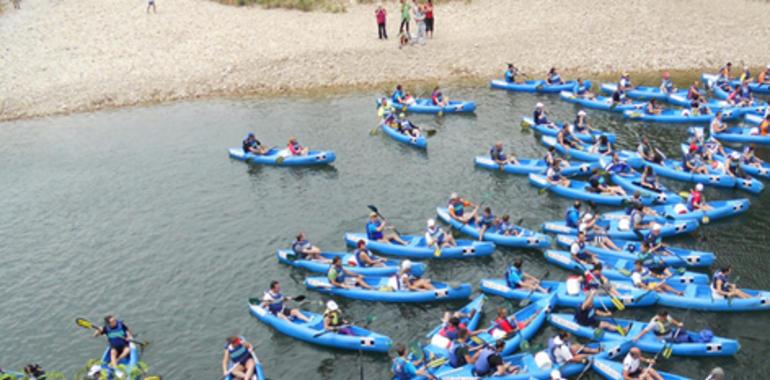 Más de 150 beneficiarios de la Fundación También recorrerán los 15 kilómetros de río de Arriondas a Llovio