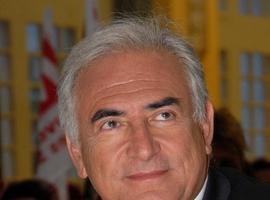 Según el FMI, a pesar de nuevos riesgos, la recuperación mundial está cobrando ímpetu