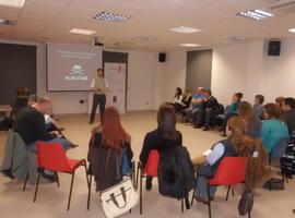 Los 'Martes de Networking en Llanera' orientan la búsqueda de empleo 