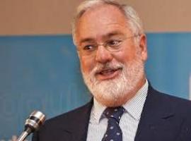 Longo: "Qué pregunten por Cañete a los pescadores asturianos de la xarda, o a los de la PAC"