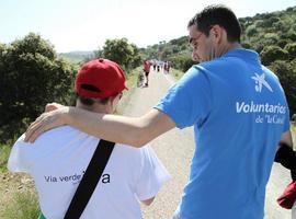 Más de 3.800 voluntarios de "la Caixa" participan en actividades solidarias