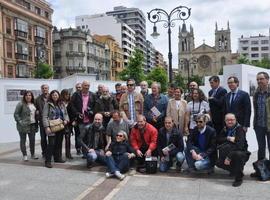 Moriyón destaca las fotografías "espectaculares" de 'Imágenes y Sensaciones' en Begoña