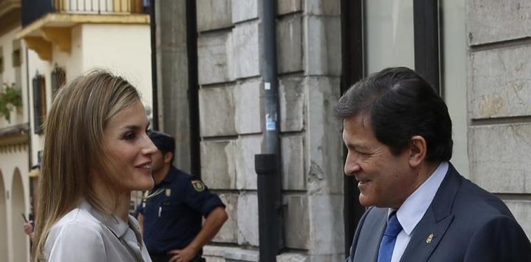 Doña Letizia respalda música y cultura en su primera visita Real a Oviedo 