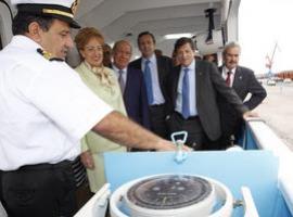 El atunero 'Oaxaca' partirá el Pacífico tras su botadura en Gijón