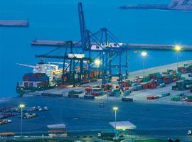 El aumento del 18,5% de las exportaciones en el primer semestre reduce el déficit comercial un 8,3%