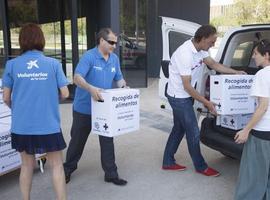 Voluntarios de 'la Caixa' recogen en Asturias más de 2.000 kilos de alimentos