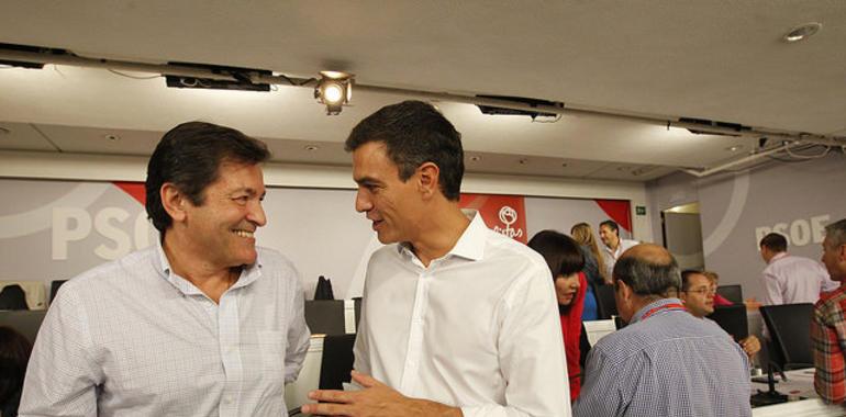 Javier Fernández cree que la derecha quiere usar "el miedo a Podemos" contra el PSOE
