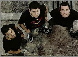 Por Instinto: 'La Sed Animal' - Single Adelanto de su Nuevo Disco