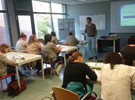 Llanes prepara a 12 nuevas emprendedoras en el Centro de Empresas Municipal de Llanes
