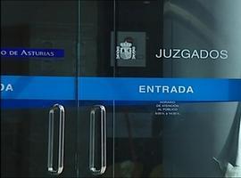 Piden 12 años de prisión para un hombre por amenazar, agredir y golpear a su pareja en Oviedo