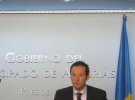 Guillermo Martínez destaca la modernidad informática del TSJA 