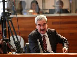 El Ejecutivo asturiano se alegra de que el Ministerio 'deje de enredar' con su deuda al Principado