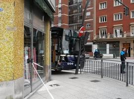 Un pasajero frena el autobús y salva a todos tras la lipotimia del conductor
