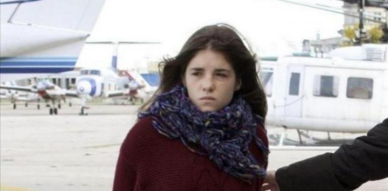 Anulada la condena a 29 años a una moza por colocar la bomba d
