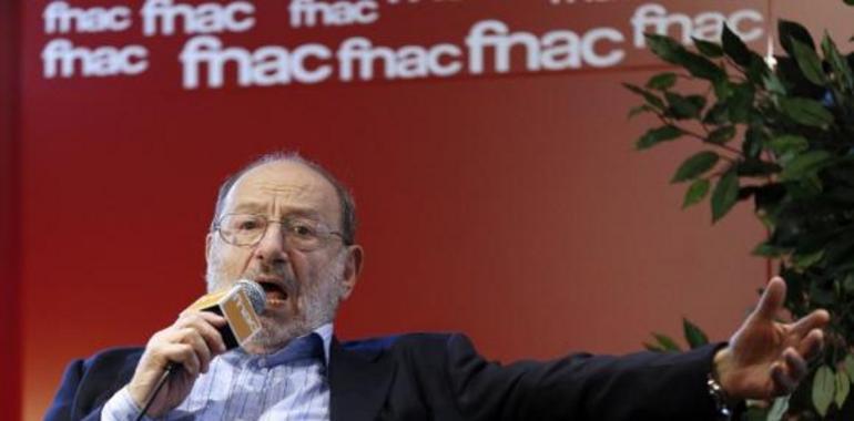 Umberto Eco aborda la manipulación mediática en su obra 